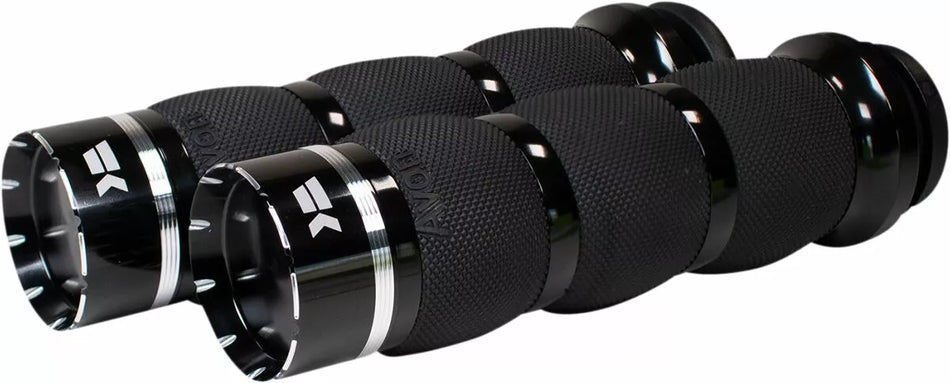Tracer Grips