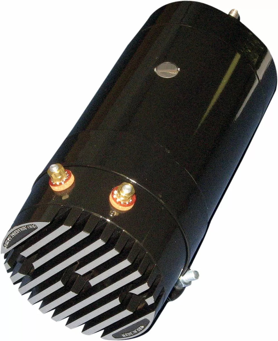 Variable Amperage Generator with Built-In Regulator