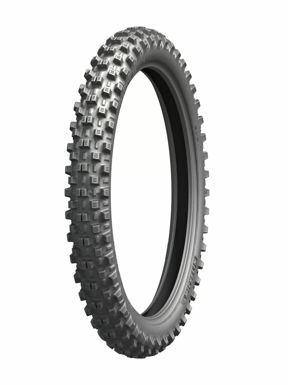 TRACKER TIRE