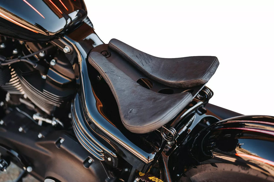 Swing Saddle Old School
